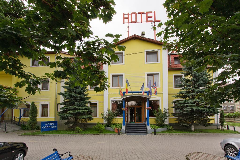 Hotel Codrisor Bistriţa エクステリア 写真
